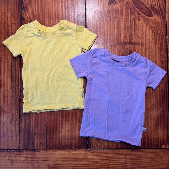 The Honest Company Yellow‎ & Purple T-Shirts 0-3 Months - Picture 1 of 3